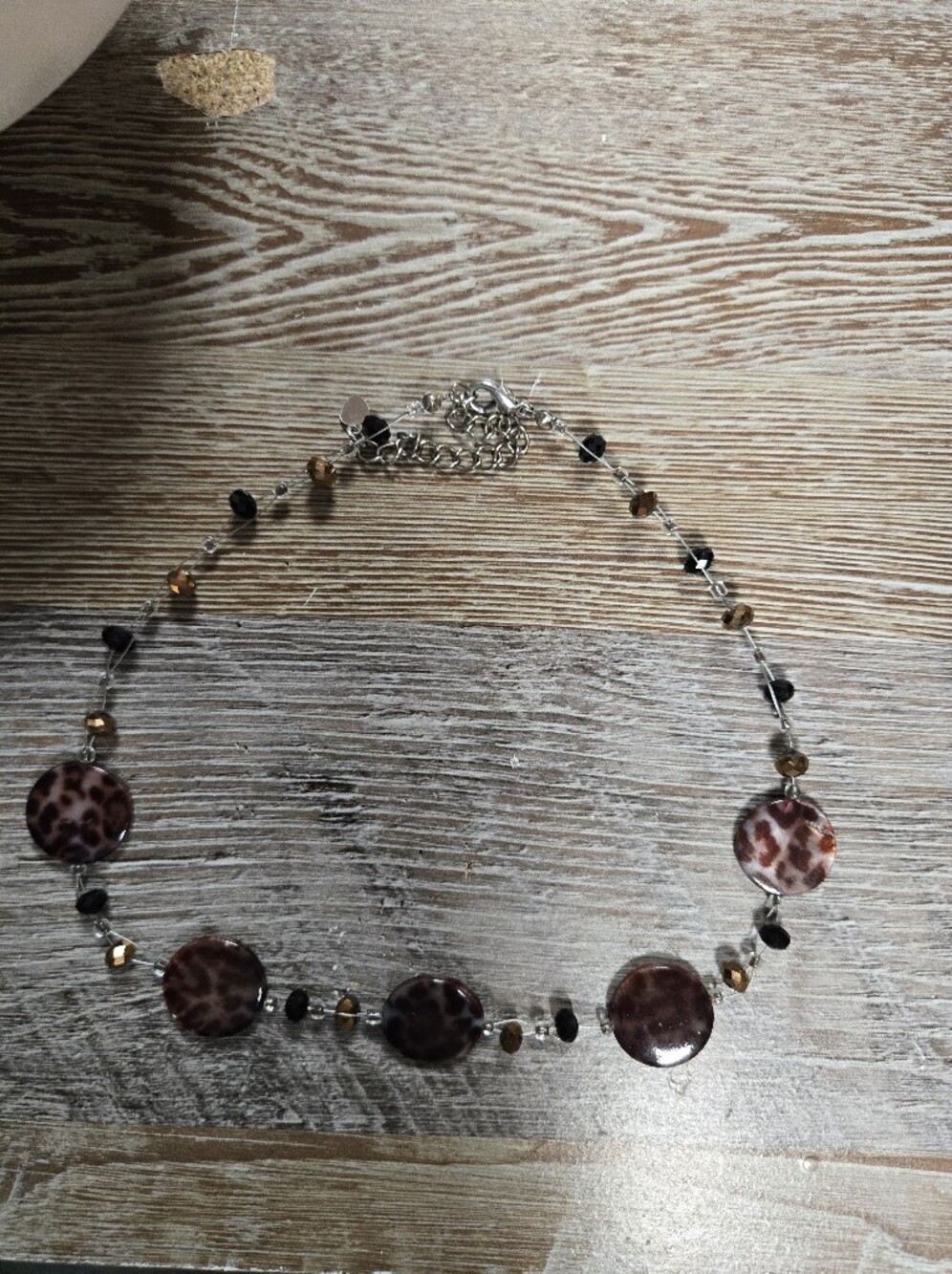 Leopard-Print Disc Beaded Necklace in Brown